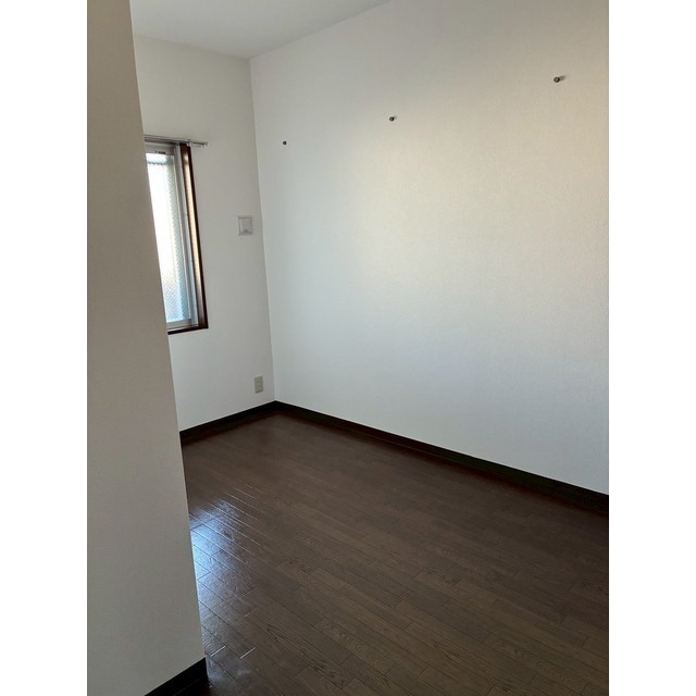 エクレール綾瀬202号室 部屋