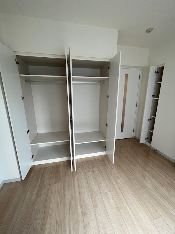 レジディア中落合A棟7階 収納