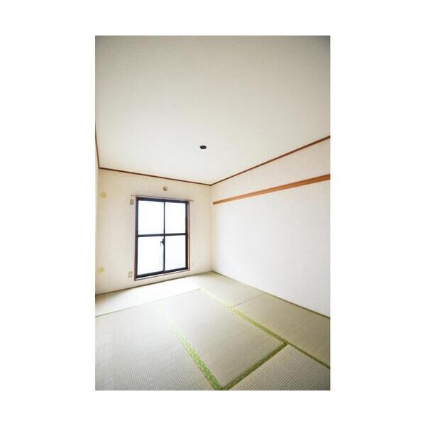 グレース美堀304号室 リビング