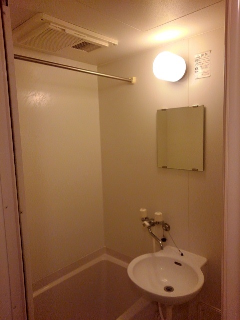 レオパレス旭ヒルズⅡ111号室 浴室乾燥機