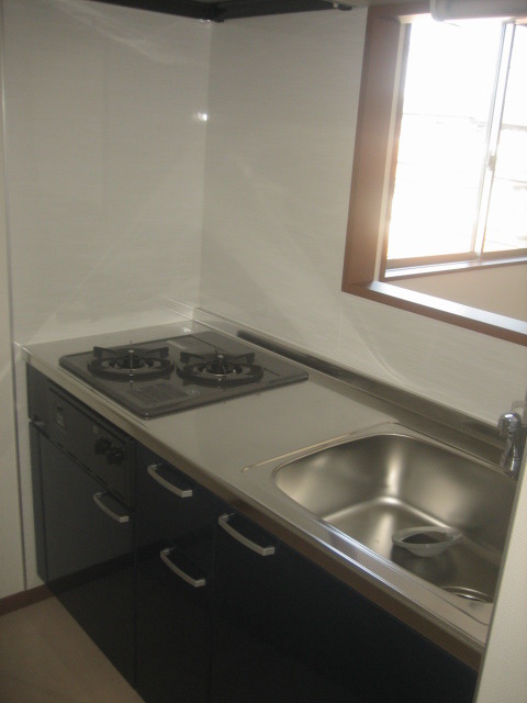 マリンコート富士見0305号室 2口ガスシステムキッチン