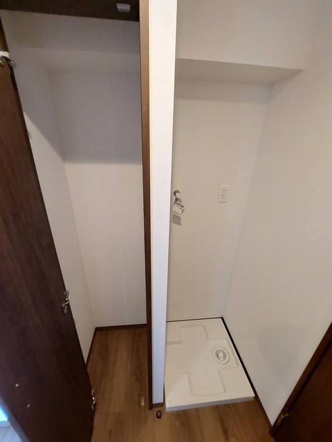 アーウィン羽沢0503号室 室内洗濯機置場　※現況優先