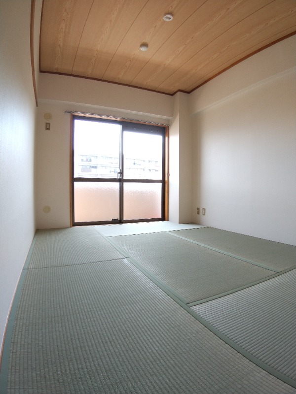 エンブレム八王子本町4階 寝室