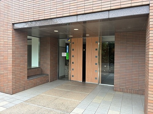 サーパス常盤平2階 エントランス