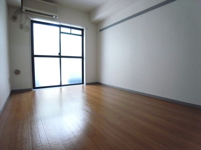 ハイタウン世田谷代田2階 同建物別部屋の参考画像