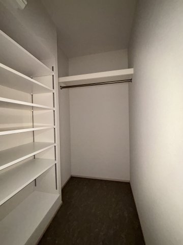 グランディアラフィーネ 収納