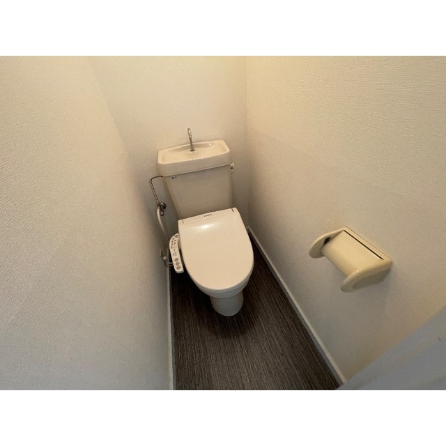 クレセントハイツ星の宮103号室 内観