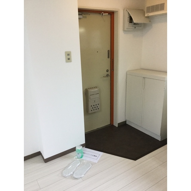 ヴィラ狭山ヶ丘 玄関