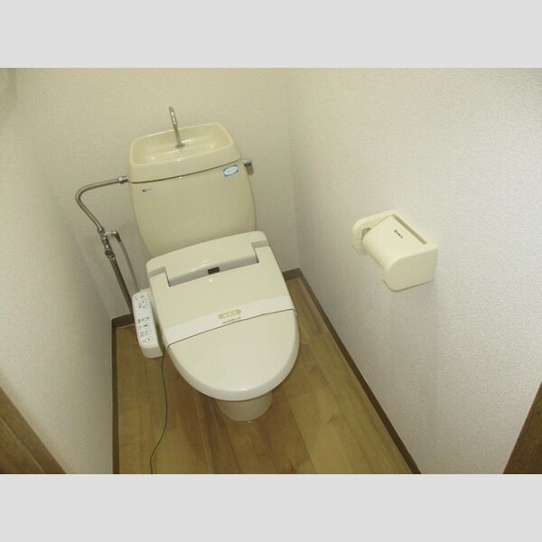 アンビションEIGHT201号室 トイレ