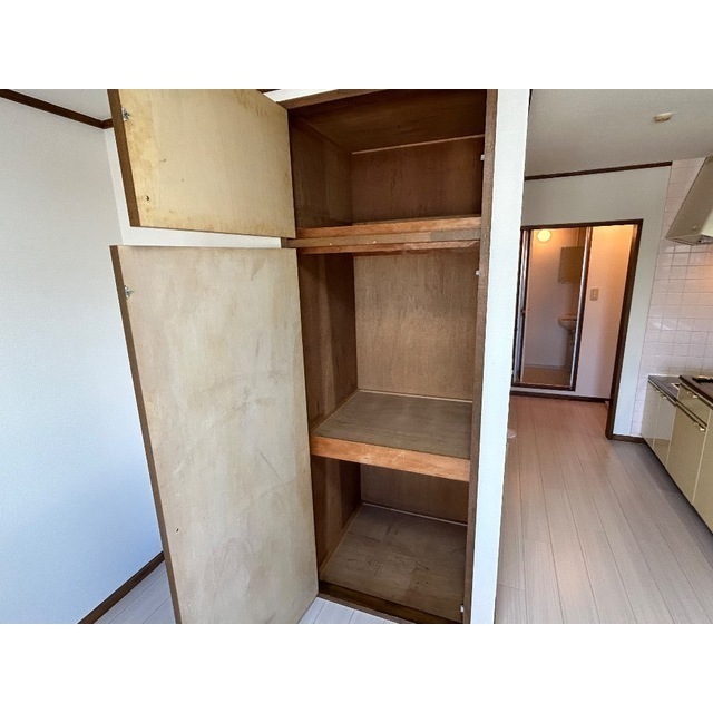 メゾンリリー　足立 内観