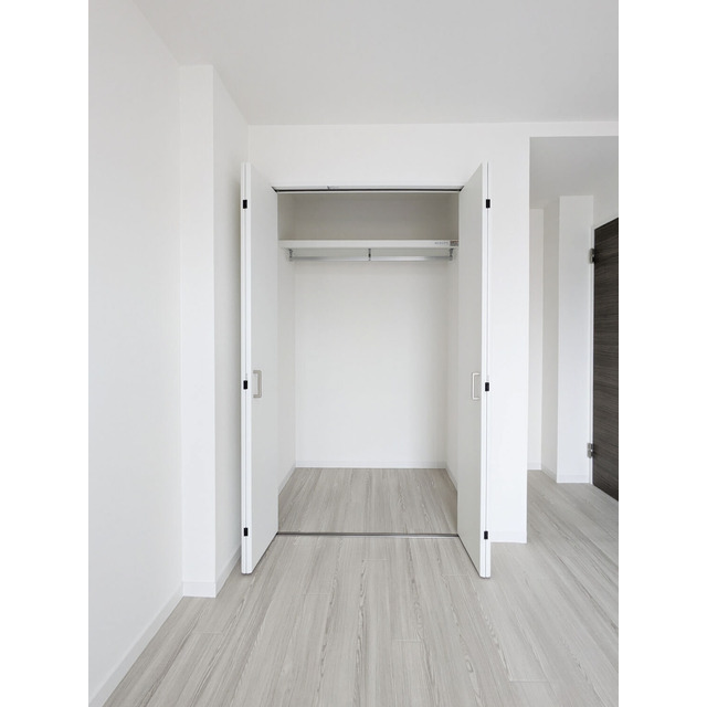 リバーサイドツルミ303号室 内観