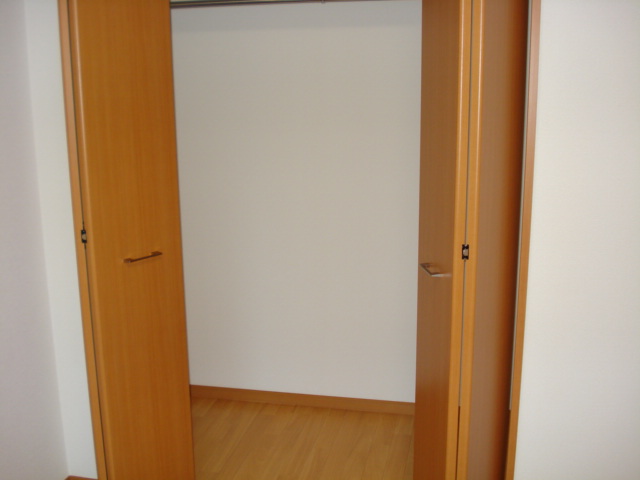 ドミール・ソレイユ101号室 収納