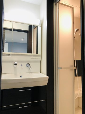 ティアラ浦安 シャンプードレッサーW75ｃｍ