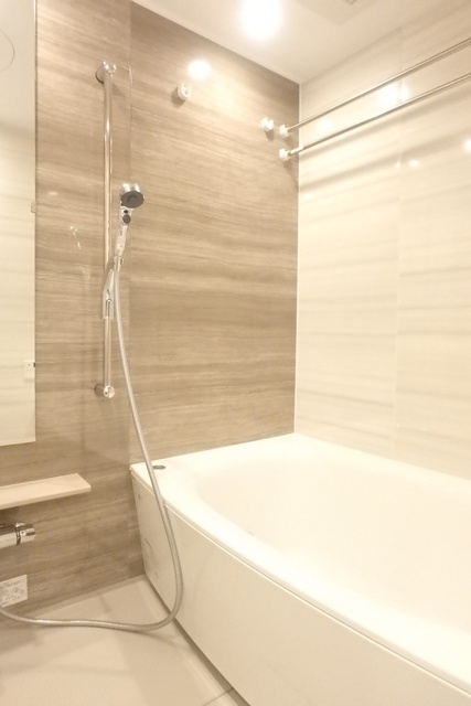 ガーラ・パークヒルズ町田4階 お風呂