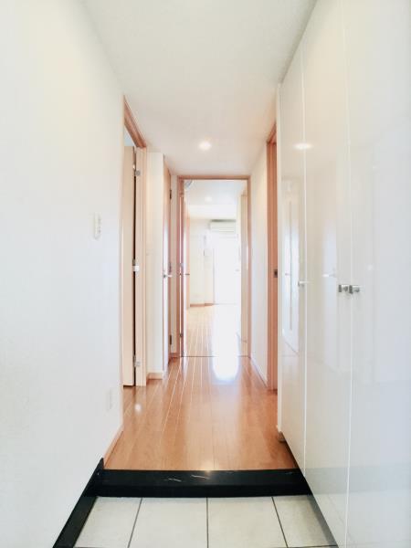 プレミアコンフォート高井戸4階 同建物別部屋の参考画像