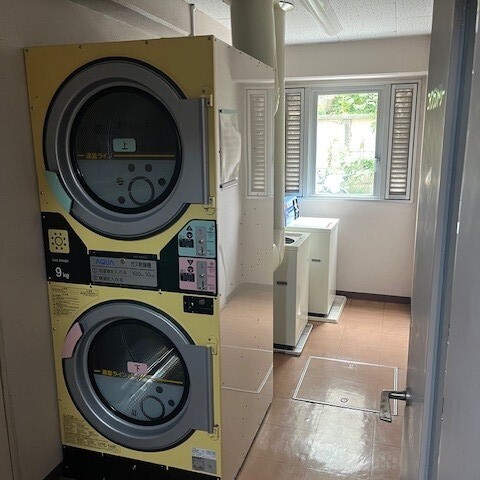 みのわアメージングマンション エントランス