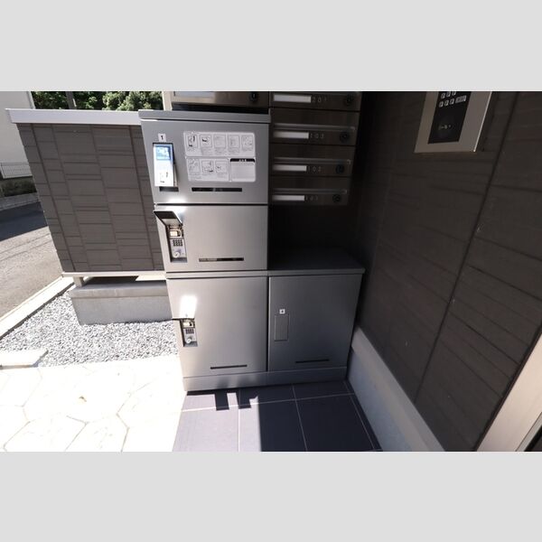 フェリス 宅配ボックス