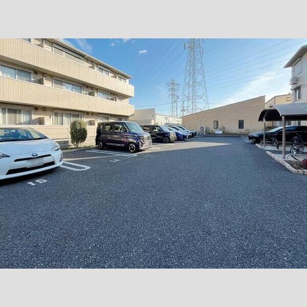 パークフラッツ 駐車場