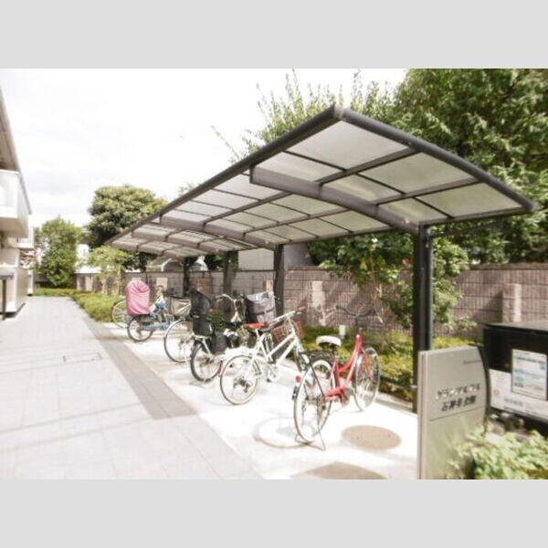 グランアルブル石神井公園 屋根付自転車駐輪場
