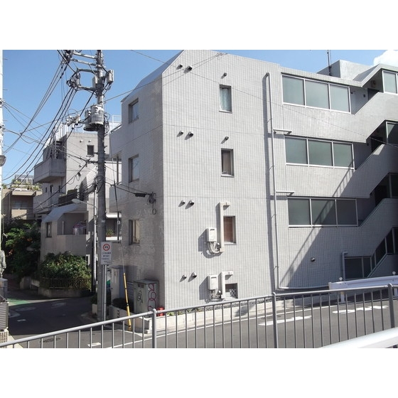 ダイホープラザ目白の外観画像