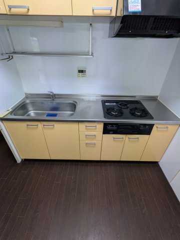 グリーンパーク中川0306号室 キッチン