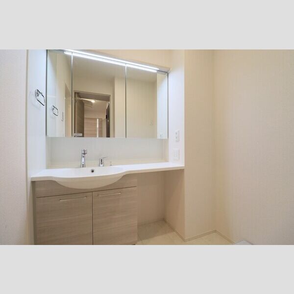 D Paina 今井南町 洗面