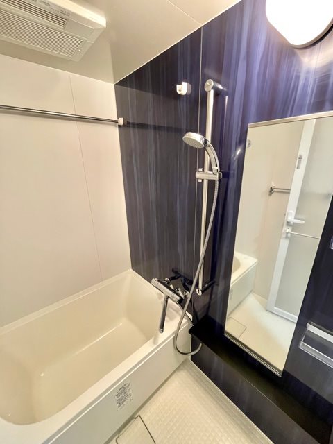 レジディア三軒茶屋Ⅲ9階 お風呂