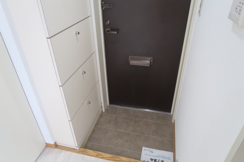 ドミトリー原町田10階 玄関