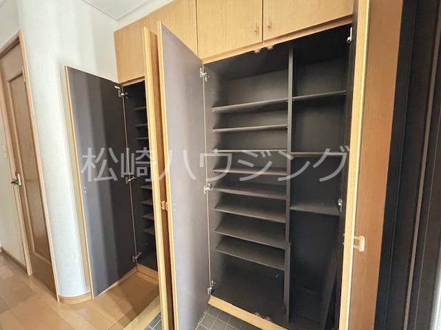 松ヶ丘伊藤邸 玄関