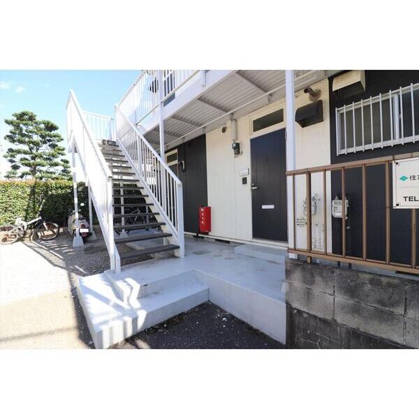 エステートピア慶101号室 エントランス