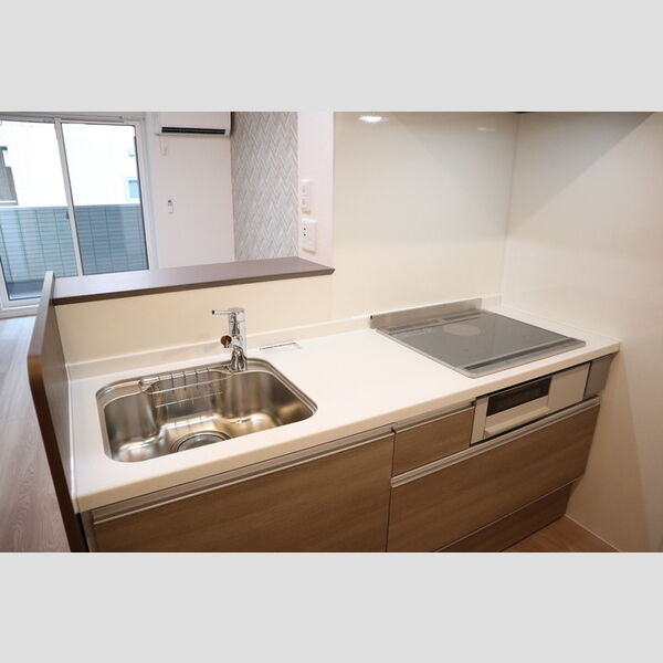 ラポーム北戸田202号室 システムキッチン