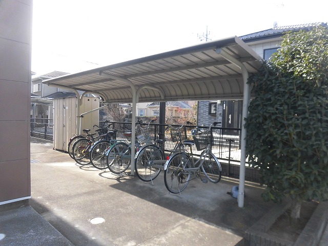 レオパレスアゼリア 周辺