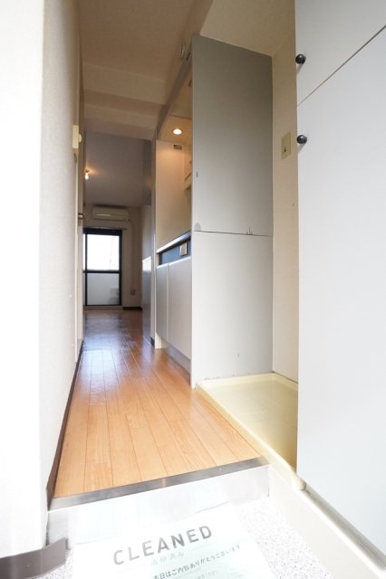 モビーレ等々力3階 玄関