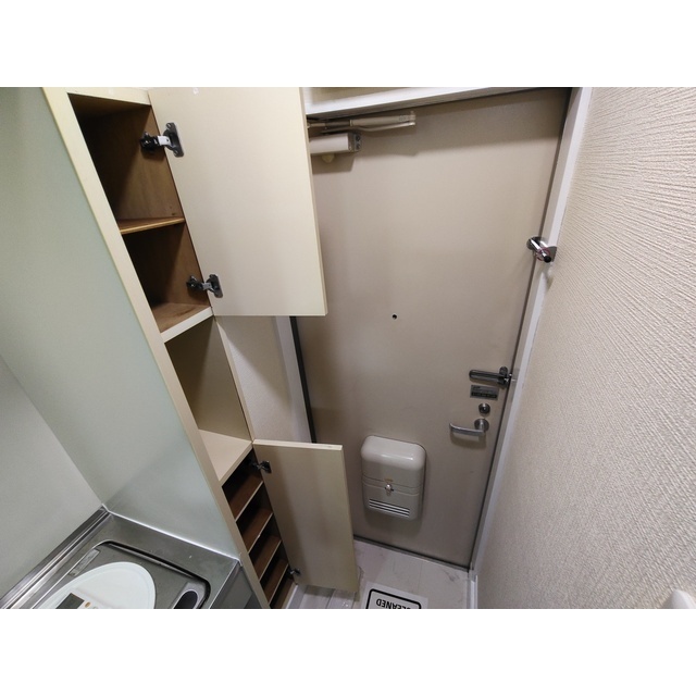 サンウィングB103号室 内観