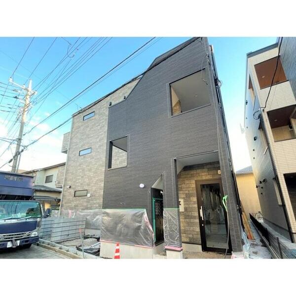 Fika　大宮日進 外観