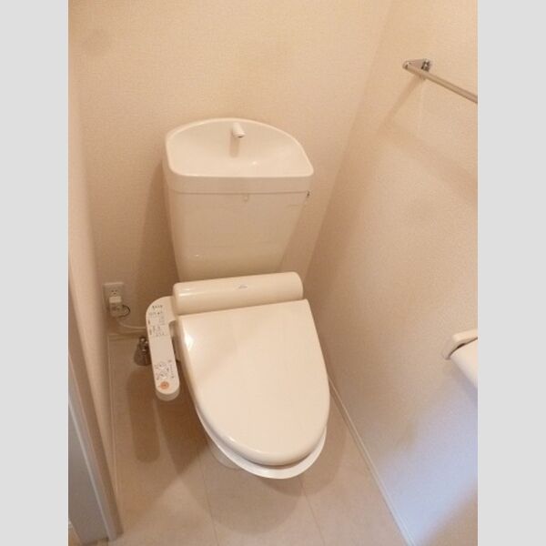 シーバス　B館303号室 トイレ