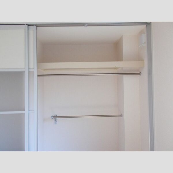 セレッソグランデ103号室 収納