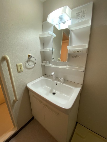 プロシード蓮根 洗面