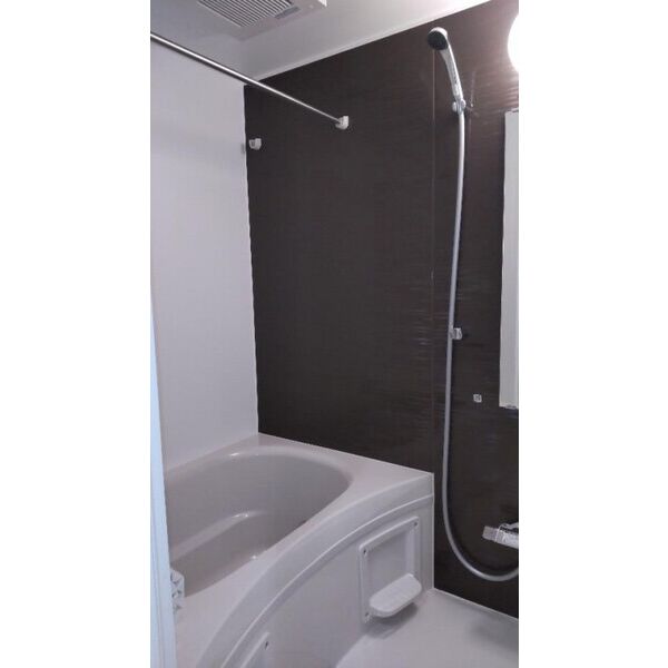 セジュール六角橋303号室 お風呂