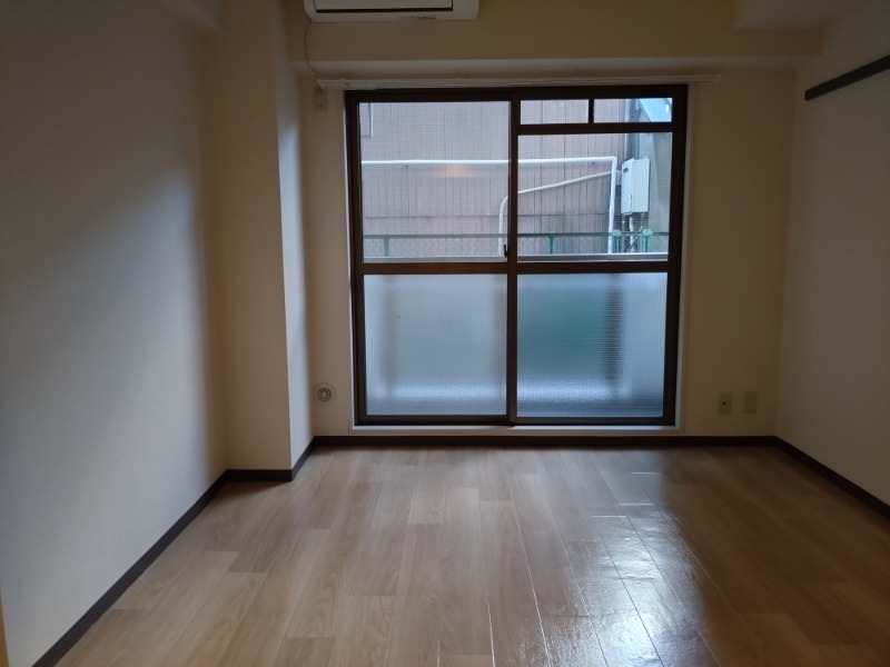 ホーユウコンフォルト岸谷1階 リビング