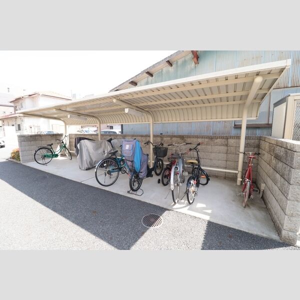 コアロード　D 駐輪場