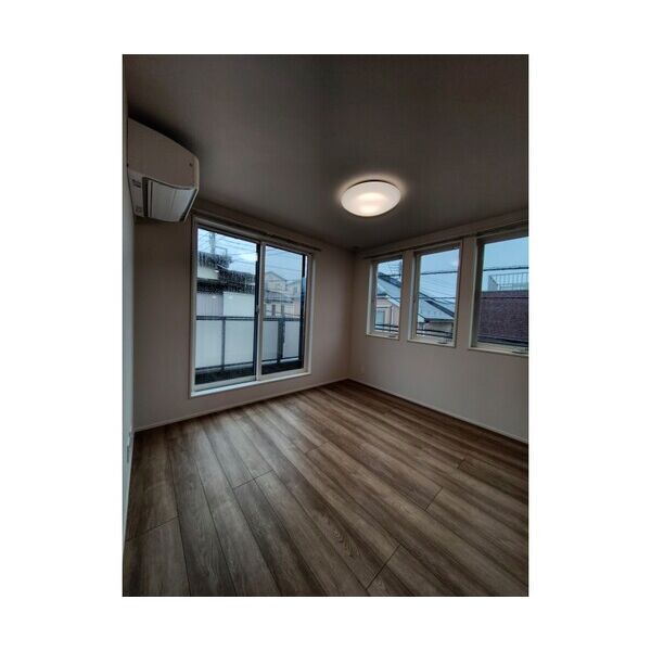 クレール明大前203号室 リビング