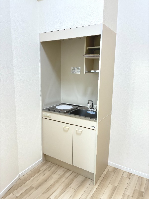 ＷＩＴＨＰＬＡＣＥ大岡1階 キッチン