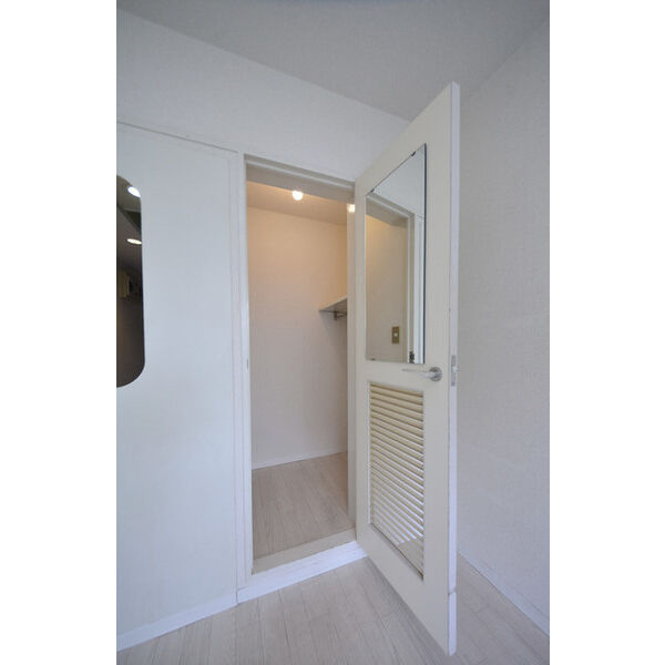 メゾン・ド・プレーヌ0305号室 収納