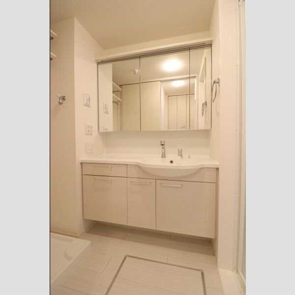 カーサリオ102号室 洗髪洗面化粧台