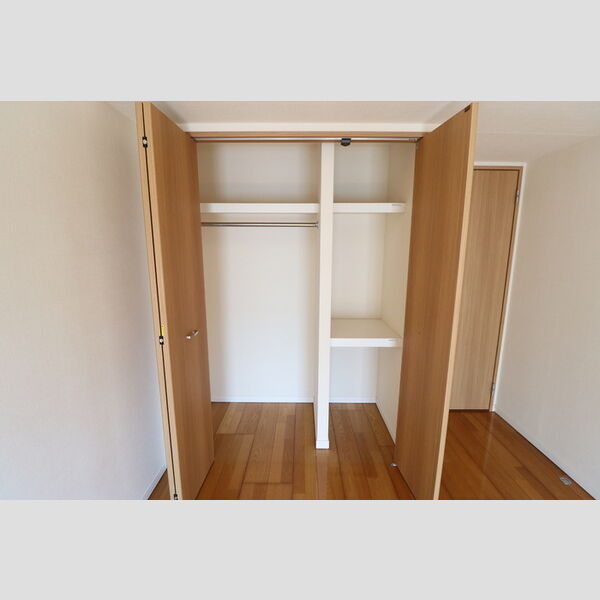 サンパティーク クローゼット