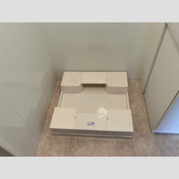 リモージュ新郷102号室 同建物別部屋の参考画像