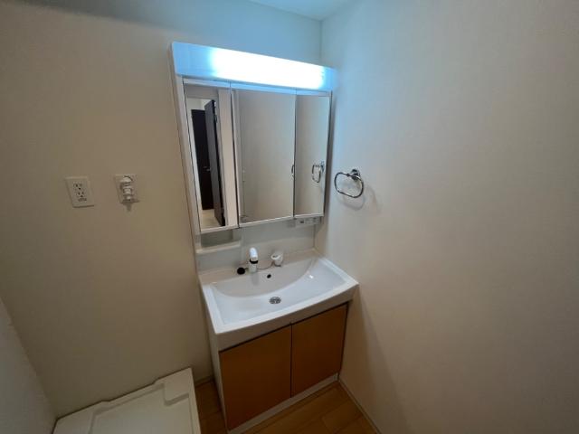 ヴォーグ205号室 洗髪洗面化粧台