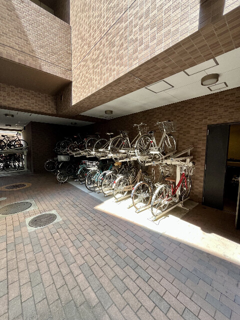 アーバネックス戸越銀座2階 駐輪場