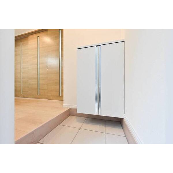 ベルグランデ吉野町0101号室 玄関